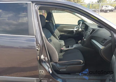 2011 Subaru Outback 2.5I Premium из США, поврежденный, VIN 4S4BRCCC8B3377128